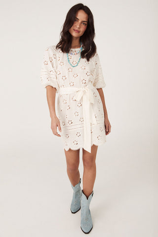 love-note-broderie-tunic-dress